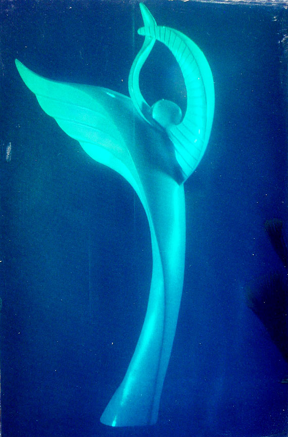 3D blue holographic image by sculptor Eileen Borgeson[http://www.eileenborgeson.com/default.htm